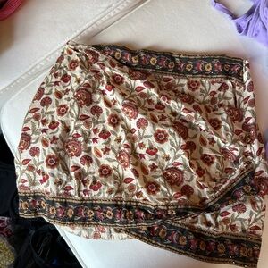 Zara Floral Patterned Skirt with Black Trim